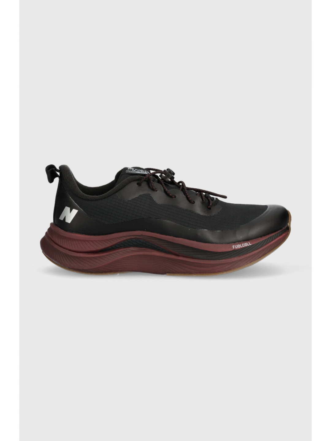 Běžecké boty New Balance WFCPWBK černá barva